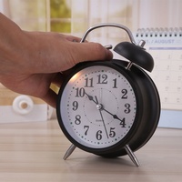 Réveil de bureau Snooze avec aiguilles, rétroéclairage, design contemporain, construction métallique, mouvement à quartz avec calendriers, pour enfants et étudiants