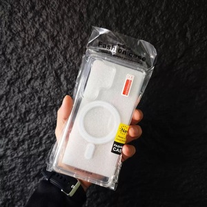 <span class=keywords><strong>Cover</strong></span> BAILI per <span class=keywords><strong>Samsung</strong></span> Galaxy S24 26 Ultra A05 A07 A17 S25FE, Custodia Magnetica <span class=keywords><strong>Trasparente</strong></span> in Acrilico con Confezione - Product Image 6