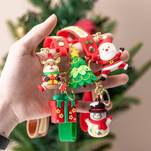 Móc khóa Giáng sinh có logo tùy chỉnh, hình ông già Noel trên xe trượt tuyết, quà tặng khuyến mãi bằng nhựa PVC - Product Image 1