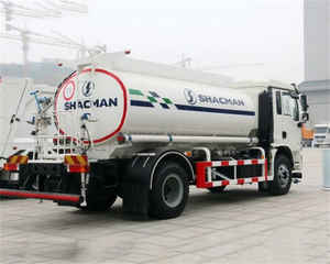 รถบรรทุกฉีดน้ำ Shacman 4X2 ขนาด 15,000 <span class=keywords><strong>ลิตร</strong></span> พร้อมปืนฉีดน้ำสำหรับการเกษตร ขาย - Product Image 5