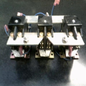Plc Lot of 3 45fg20ax33b Control Relay Switch W/bus Bar 35a <strong>35</strong> a Bulk Supply - Product Image 1