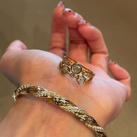 Bague vintage double couche avec pièce de monnaie antique, bague index rétro à portrait, ensemble de bijoux de luxe esthétique pour femme