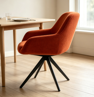 Chaise de salle à manger pivotante moderne avec accoudoirs, revêtement en tissu orange, chaise d'appoint avec pieds en métal noir, chaise de salle à manger de loisirs