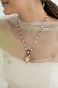 Pearl and <b>Ruby</b> Beaded Kundan Pendant <b>Necklace</b> Traditional Beaded Kundan Jewelry Set for Women Ethnic Fashion Accessories - Product Image 5