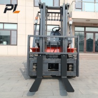 Chariot élévateur à fourche PL FWD 5 tonnes, hydraulique, diesel, avec positionneur de fourches à déplacement latéral en option