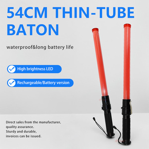 Bastón de Tráfico de Plástico YW-CM540 de 54 cm, Luz de Advertencia LED Intermitente, Alimentado por Batería, para Seguridad, Tubo Delgado, Tipo Regular - Product Image 2