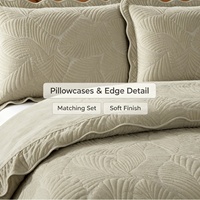 Parure de lit trois pièces classique en tissu de soie matelassé brodé tridimensionnel, couleur unie, drap-housse chaud double face