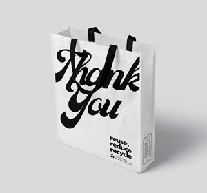 Bolsas de compras no tejidas ecológicas reutilizables portátiles de Vietnam: logotipo personalizado, bolsa de camiseta no tejida con diseño de corte W - Product Image 1