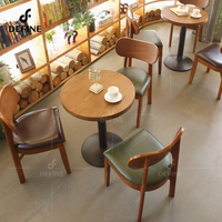 Ensemble complet de meubles de table à manger pour cafés et hôtels Design circulaire peu encombrant résistant aux rayures Tops Restaurant