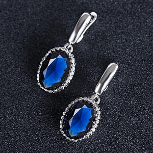 Boucles d'oreilles pendantes élégantes en argent 925 avec serti de strass en cristal ovale, style classique pour femmes, couleur bleu saphir - Product Image 6