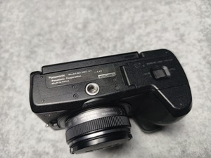 Appareil photo numérique hybride <span class=keywords><strong>Lumix</strong></span> DMC-<span class=keywords><strong>G7</strong></span> 16,0 MP 4K UHD d'occasion, excellente qualité d'image, stabilisation d'image 5 axes, carte SD d'origine incluse - Product Image 3