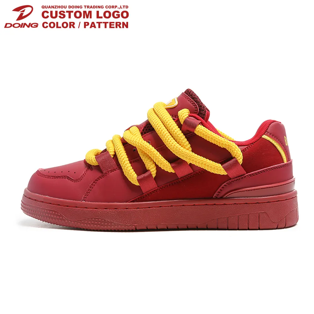 Moda Sneakers erkekler kırmızı paten ayakkabı tıknaz alt deri açık yürüyüş tarzı adam özel tasarım ayakkabı kendi logosu ile