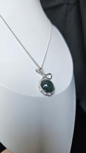 Collar de Jade Unisex de Plata de Ley 925 de Gran Calidad con Certificado NGTC y Diseño Moderno para Amantes de la Moda - Product Image 2