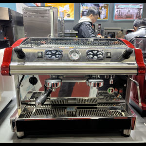 Cafetera para Hotel, Cafetera Semiautomática Tecnica, Cafetera Superautomática - Product Image 2