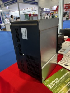 Inverter Trifase 220V Ingresso 380V Uscita 0.75KW 15KW Controllo <span class=keywords><strong>V</strong></span>/F Azionamento a Frequenza Variabile AC IP20 per Ventilatore Motore - Product Image 2