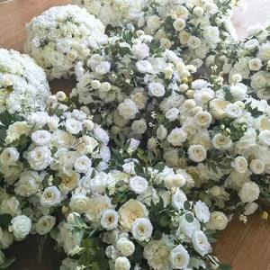 Centros de Mesa Primaverales OEM para Boda con Bolas de Rosas Artificiales - Product Image 2