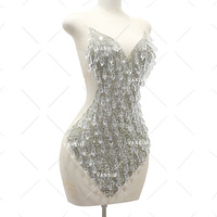 Coudre à la main sur un grand pendentif en pierre rouge or noir perlé décolleté cristal corsage panneau diamant strass Applique pour robe
