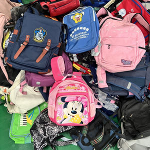 <span class=keywords><strong>A9</strong></span> Mochilas escolares usadas Fardos Mochilas escolares de segunda mano para niños Mochila infantil usada para la escuela Fardos de 50KG a la venta Precio de fábrica - Product Image 2