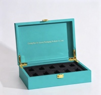 Boîte carrée rigide de luxe sur mesure, avec gaufrage UV, écologique, pour emballages cadeaux de parfums, de bijoux et de produits de beauté