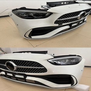 Kit de Parachoques Completo MINGHAO <span class=keywords><strong>Mercedes</strong></span>-<span class=keywords><strong>Benz</strong></span> Clase C <span class=keywords><strong>Usado</strong></span> de Alta Calidad con Faldones Laterales y Rejilla de Plástico para el Capó del Motor y Radiador - Product Image 3