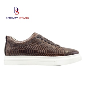 Chaussures de mariage de luxe en cuir de vache véritable faites à la main avec logo personnalisé, pour hommes, multicolores, à lacets, respirantes et légères, collection automne - Product Image 3