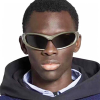 Twooo 89179 gros lunettes d'équitation forme spéciale creux Y2K lunettes de soleil hommes