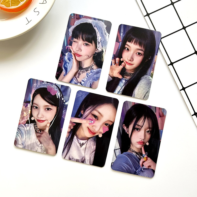 KPOP ILLIT Super Real Me Photocard - High Quality Collectibles