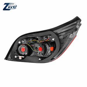 Conjunto de Luces Traseras LED para <span class=keywords><strong>BMW</strong></span> Serie 5 E60 E61, OE 63217165737 63217165738, Enchufar y Usar, Ajuste Directo, 520i 525i 530i - Product Image 2