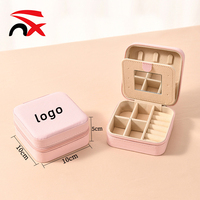 Boîte à bijoux portable en cuir PU avec miroir, pour bagues et boucles d'oreilles, boîte de rangement pour maquillage, idéale pour les voyages (vente en gros)