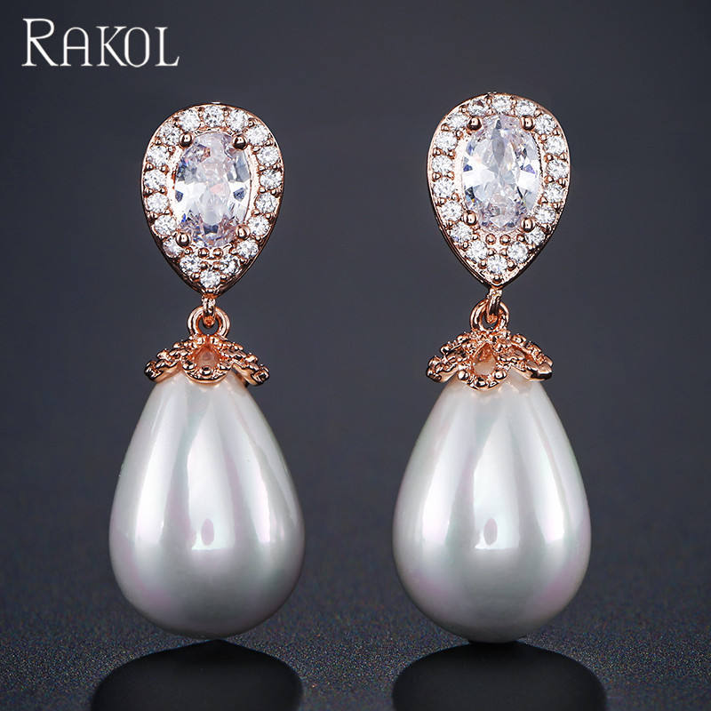 สีแชมเปญ