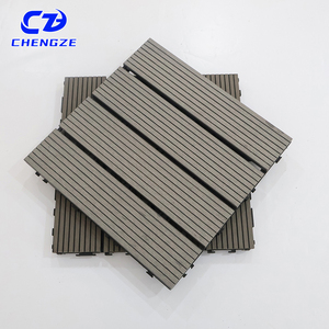 Suelo flotante DIY <span class=keywords><strong>Decking</strong></span> Tiles Suelo entrelazado al aire libre 30*30cm - Product Image 5