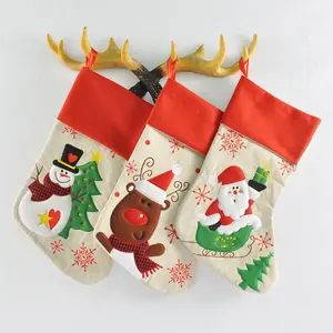 Вышивка льняные рождественские подарочные носки Мультяшные рождественские подарочные пакеты рождественские чулки для семейного украшения
