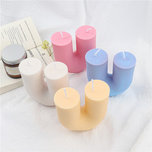 BS482 ทําด้วยมือ DIY <span class=keywords><strong>เกาหลี</strong></span>สไตล์ Ins ตกแต่งบ้าน<span class=keywords><strong>เทียน</strong></span><span class=keywords><strong>หอม</strong></span> U รูปเทียนแม่พิมพ์ซิลิโคนสําหรับ<span class=keywords><strong>เทียน</strong></span> - Product Image 2