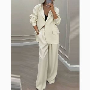 Nouvel ensemble de vêtements pour femmes automne-hiver : <span class=keywords><strong>veste</strong></span> à manches longues élégante et <span class=keywords><strong>pantalon</strong></span> décontracté à jambes larges - Product Image 3