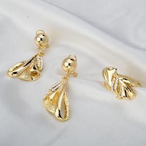 14K Gold Plated Brass Classic Zircon Women's Pakistani Indian <b>Bridal</b> <b>Jewelry</b> <b>Sets</b> Wedding Party Fashionable <b>Jewelry</b> - Product Image 4