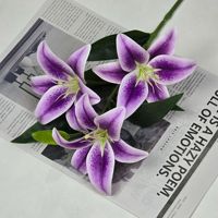 3 Bunga Lily Kecil Berembos Bahan Sutra Buatan Cetak 3D untuk Dekorasi Pernikahan, Latar Belakang, Hiasan Jalan, Dekorasi Jendela, dan Lanskap