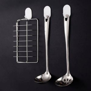 Ensemble d'ustensiles de cuisine en acier inoxydable en gros, outils de cuisson polyvalents : cuillère de service, spatule, écumoire, fourchette, louche à soupe, entonnoir - Product Image 4