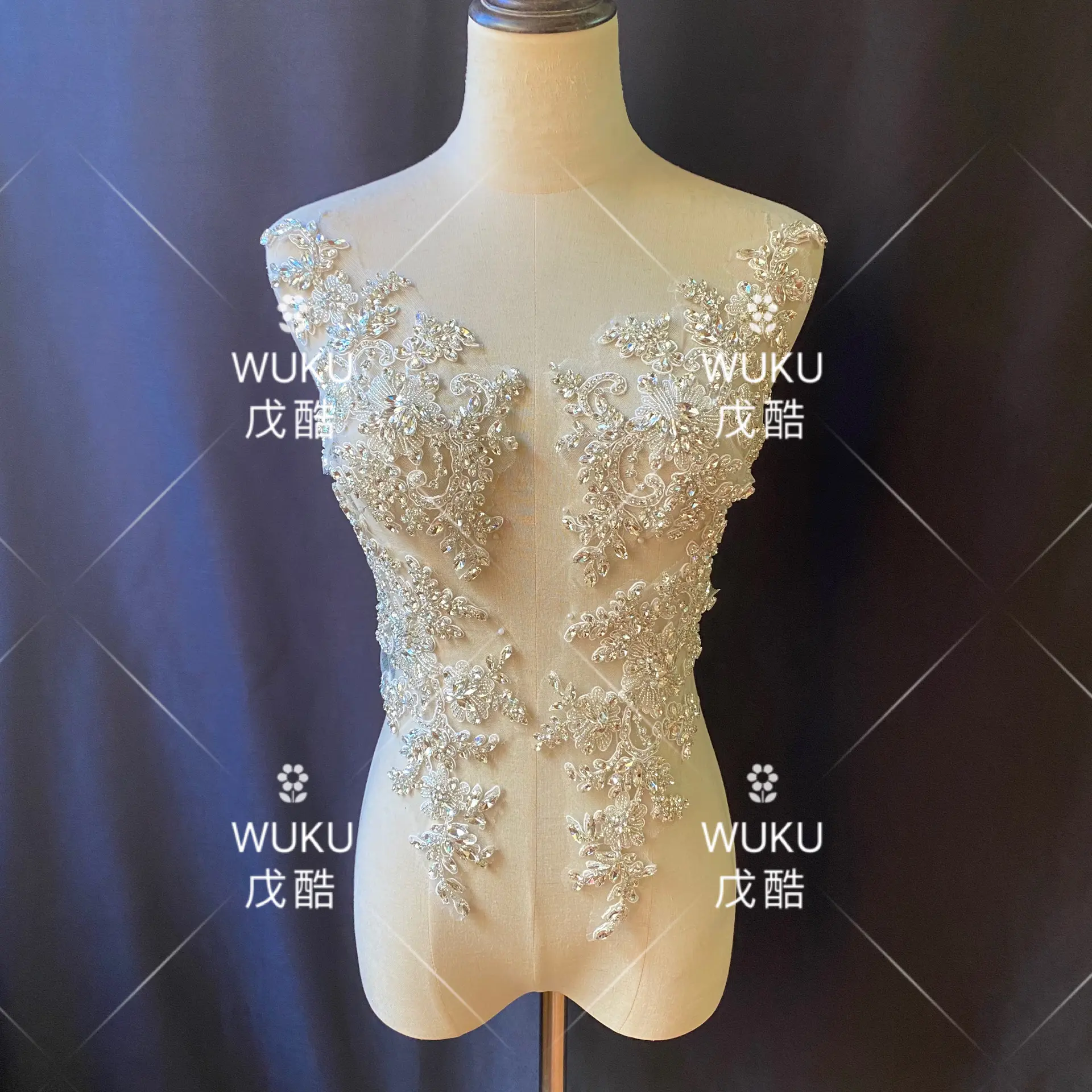Wuku haute couture dantel dikmek yama aplike 2020