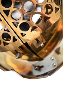 Casco de Centurión Romano Hecho a Mano, Accesorio Decorativo de Metal para Disfraces, Festivales, Reenactaciones, Fotografía y Coleccionismo - Product Image 4