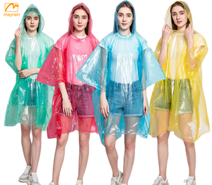 Tragbare Kunststoff-<span class=keywords><strong>Rian</strong></span>-Mantel Pe Regen bekleidung Pe Regen Poncho wasserdichte Regen bekleidung mit Kapuze Outdoor wasserdichten Mantel - Product Image 2