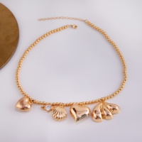 Style de vacances pour femmes géométrie irrégulière amour arc coquille laiton plaqué or pendentif chaînes classiques présentant un charme de personnalité
