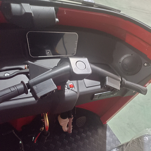 Venta caliente Triciclo eléctrico de pasajeros Motocicleta de 3 ruedas Triciclo eléctrico Venta de fábrica Taxi eléctrico - Product Image 5