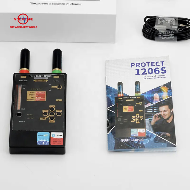 Portable Anti-Spy Anti-Bug Wireless Signal Detector Detects WiFi/GSM & GPRS Signals for Personal Use in Business Meetings