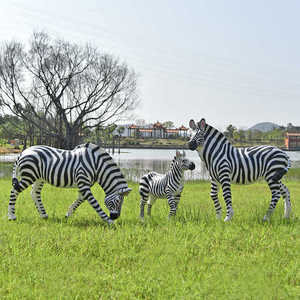 Ensemble de statues d'éléphants en fibre de verre personnalisées OEM, sculpture d'animaux réaliste grandeur nature pour jardin extérieur, zoo, parc à thème, fabricant - Product Image 2