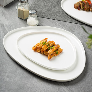 Assiette de table triangulaire en céramique pour restaurant, en porcelaine blanche pure, pour desserts, steaks, pâtes, sushis et salades - Product Image 5