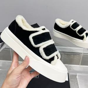 Chaussures d'hiver de luxe de haute qualité, antidérapantes et chaudes, en laine, à plateforme, pour l'automne et l'hiver, chaussures tendance pour tenues d'automne et d'hiver - Product Image 3