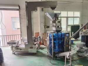 Bon <span class=keywords><strong>Prix</strong></span> Machine Automatique <span class=keywords><strong>De</strong></span> Pesage Vertical Et D'emballage <span class=keywords><strong>De</strong></span> Riz <span class=keywords><strong>De</strong></span> Granulés Alimentaires 1kg 2kg 5 <span class=keywords><strong>Kilo</strong></span> - Product Image 5