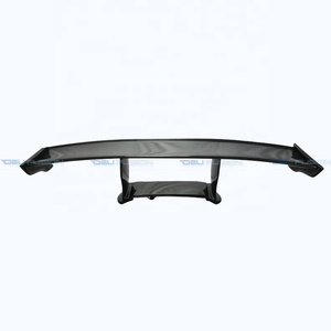 สปอยเลอร์หลังคาร์บอนไฟเบอร์ทรง Nsmo สำหรับ Nissan GT-R R35 ปี 2008-2023 รุ่น MY17 พร้อมไฟเบรกสีแดง - Product Image 3