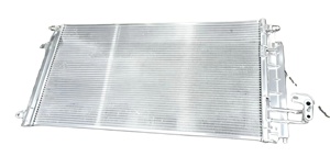 Vente en gros de condenseurs de climatisation automobile neufs pour Cadillac Escalade, Suburban, <span class=keywords><strong>Yukon</strong></span>, camionnette légère, OEM 84802253 - Product Image 2