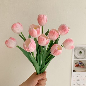 Ramo de Tulipanes Artificiales Qingyu Chronicle, Color Rosa Realista, Decoración para el Hogar, Accesorios para Fiestas al Aire Libre, Fotografía - Product Image 1